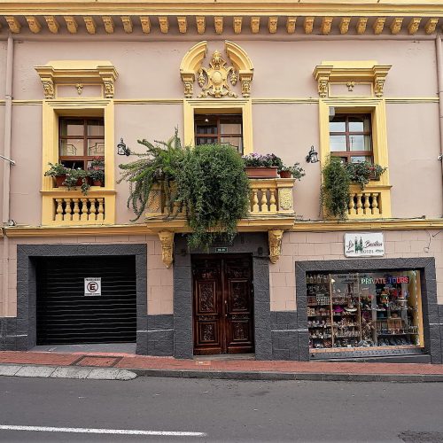 Exterior Hotel La Basílica Quito Ecuador